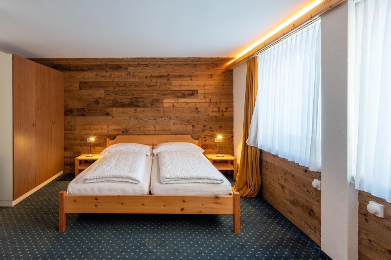 ביביו Hotel Grischuna מראה חיצוני תמונה